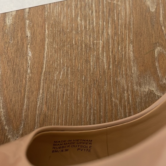 Michael Kors Dorothy Flex Tan Pumps Size 8 - Picture 8 of 11